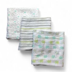 Set of 3 Gender Neutral Baby Muslin Swaddle Blankets
